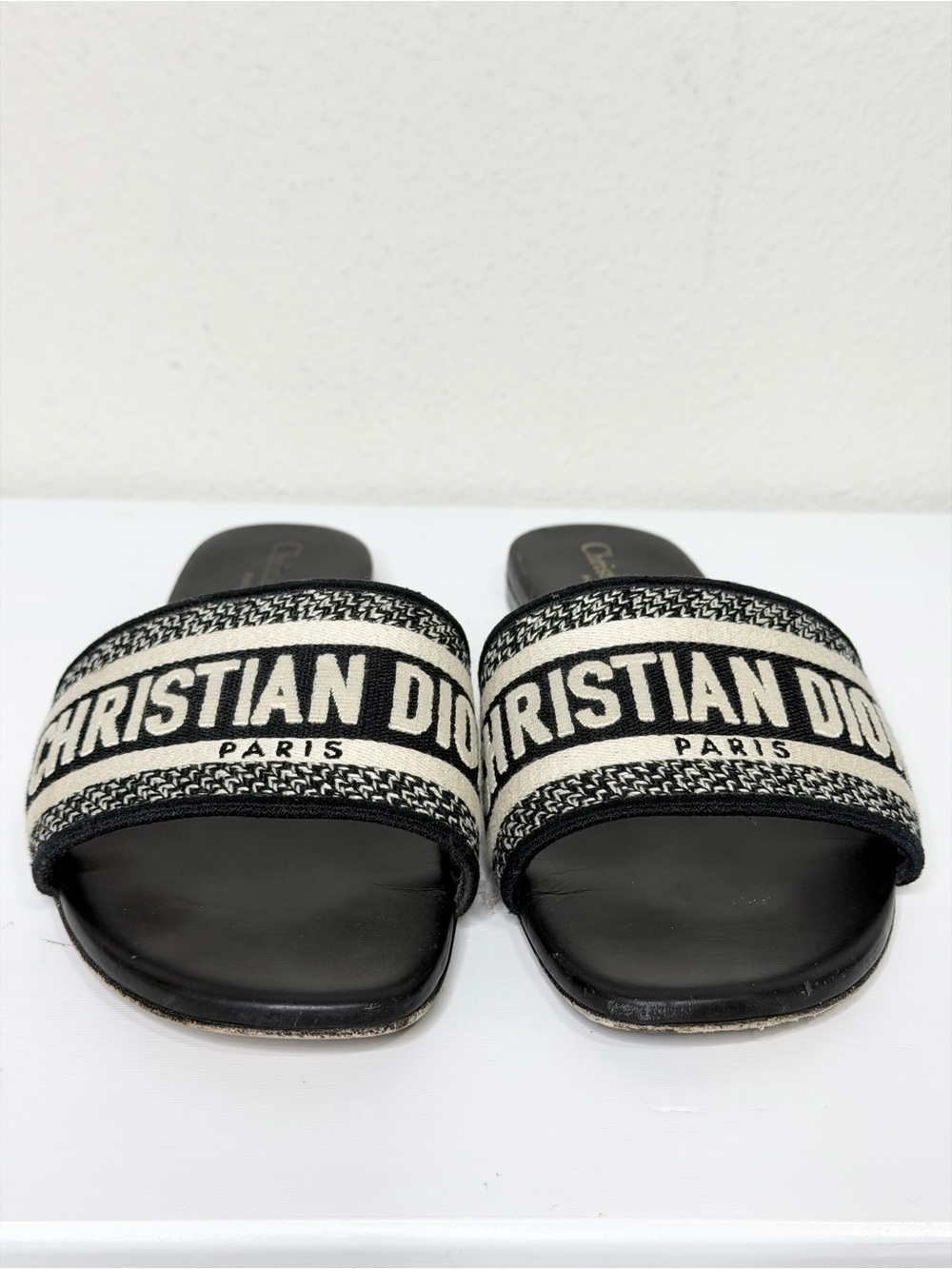Christian Dior Dway Slide Sandals Black Ecru Logo Embroidered Size 40.5 - Picture 3 of 8